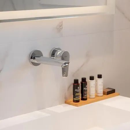 Contessa Bianca Luxury Corfu (city)