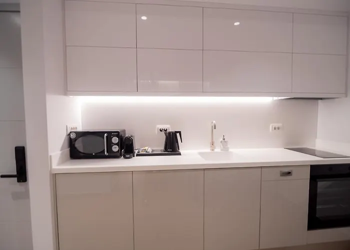 Contessa Bianca Luxury *