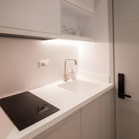 Contessa Bianca Luxury